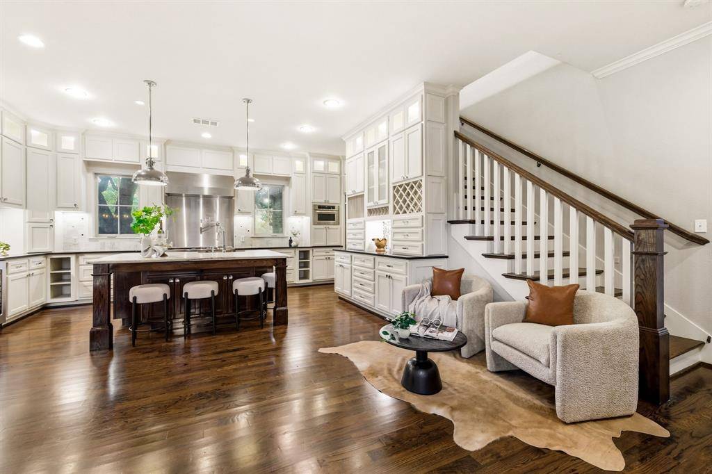 1 Roundrock Circle, Richardson, TX 75080