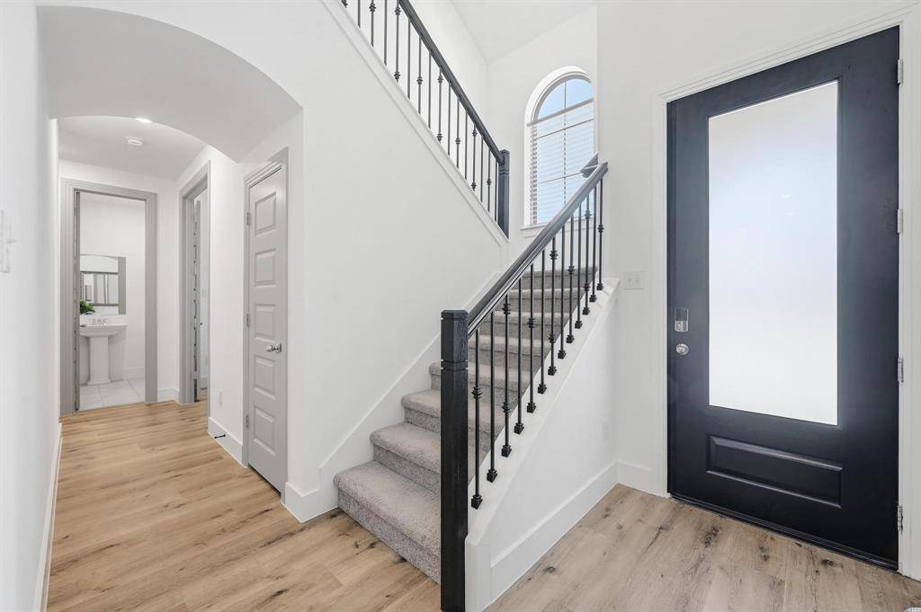 12324 Penson Street, Fort Worth, TX 76052