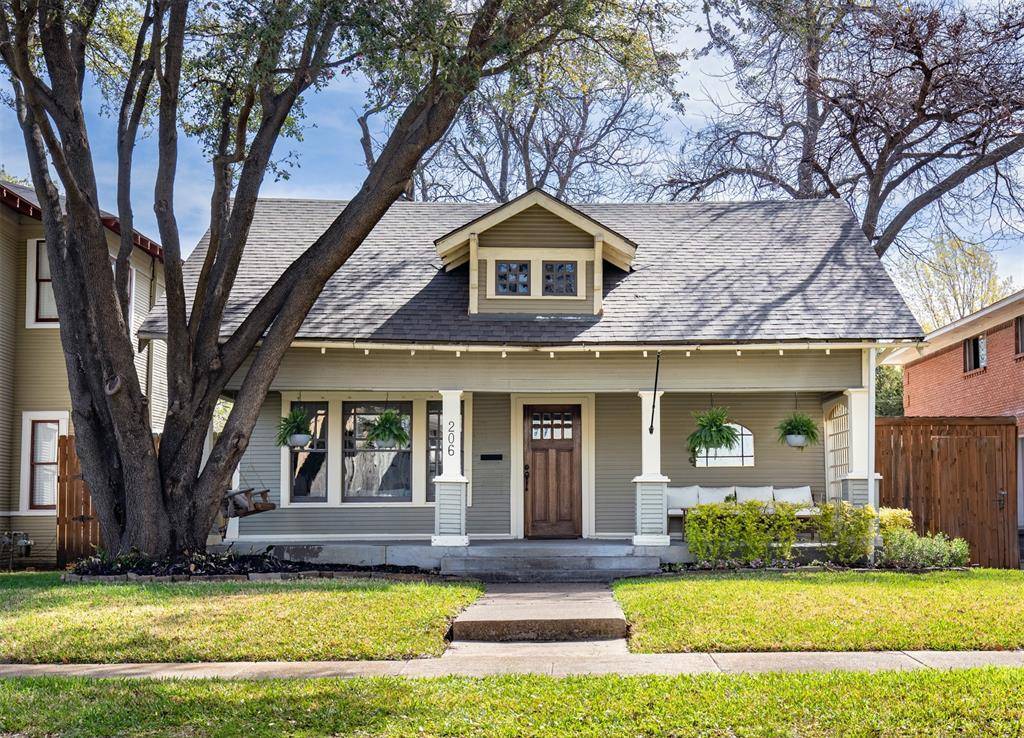 206 S Edgefield Avenue, Dallas, TX 75208