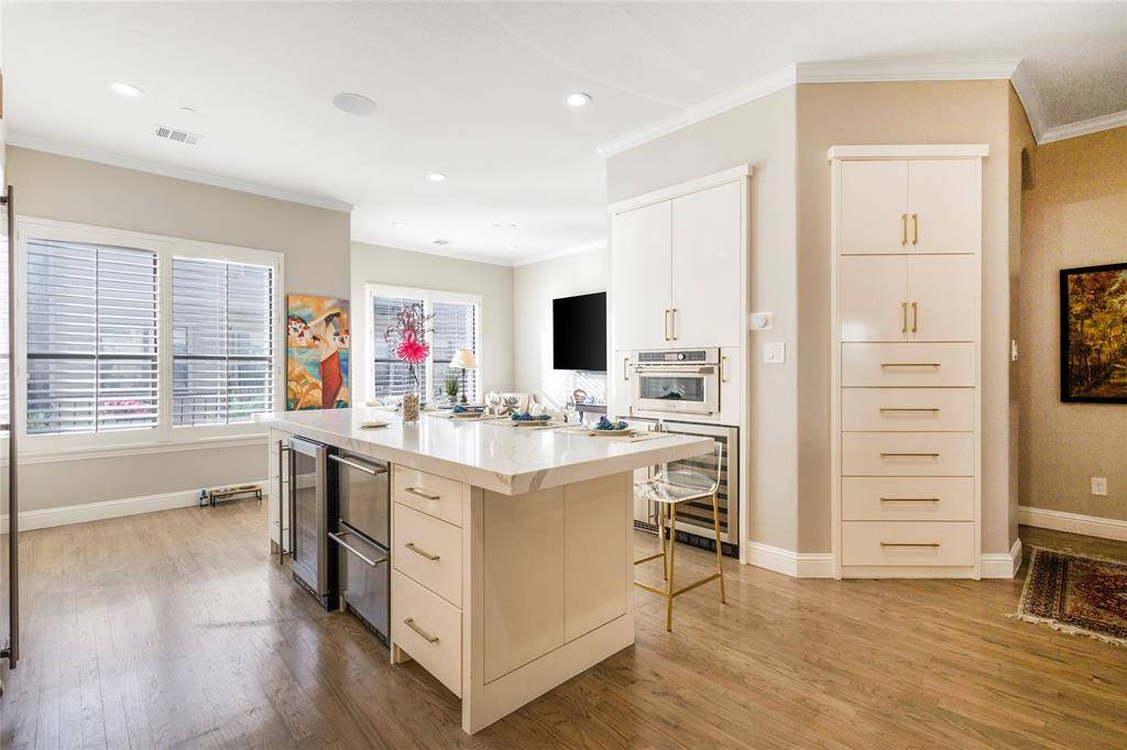 5760 Robbie Road, Plano, TX 75024