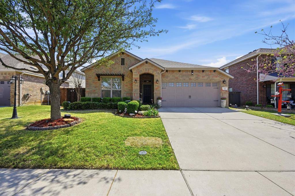 421 Foxcraft Drive, Fort Worth, TX 76131