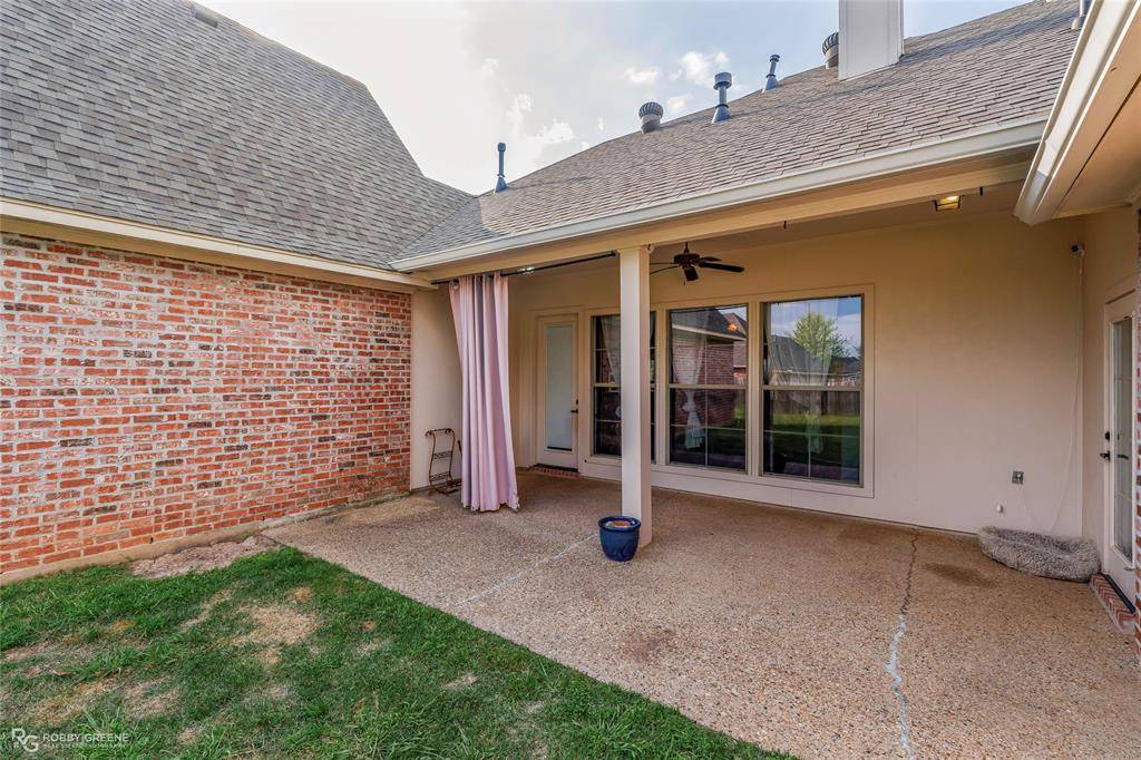 125 Horseguards Avenue, Bossier City, LA 71111