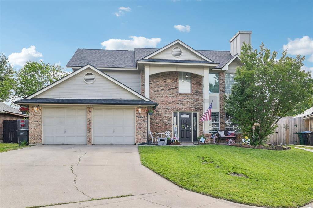 6720 Wayfarer Trail, Fort Worth, TX 76137
