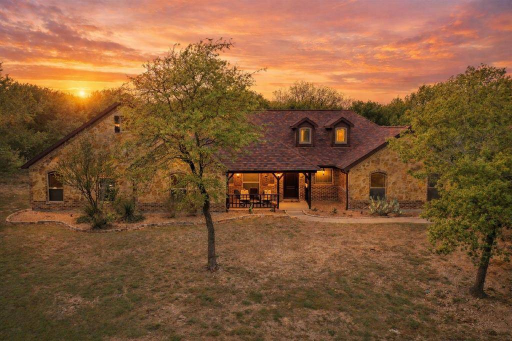 125 Miramar Circle, Weatherford, TX 76085