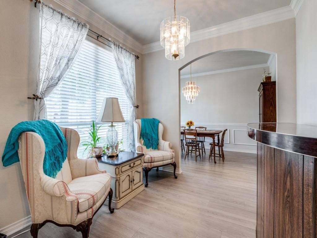 8001 Glenside Drive, Rowlett, TX 75089