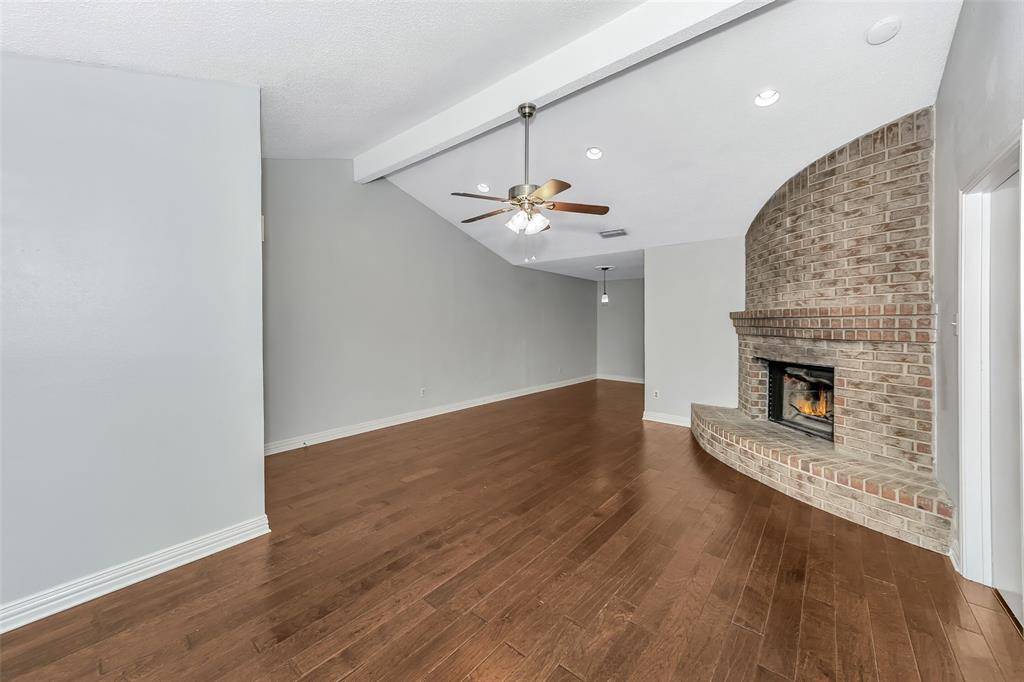 3015 Clover Lane, Euless, TX 76039