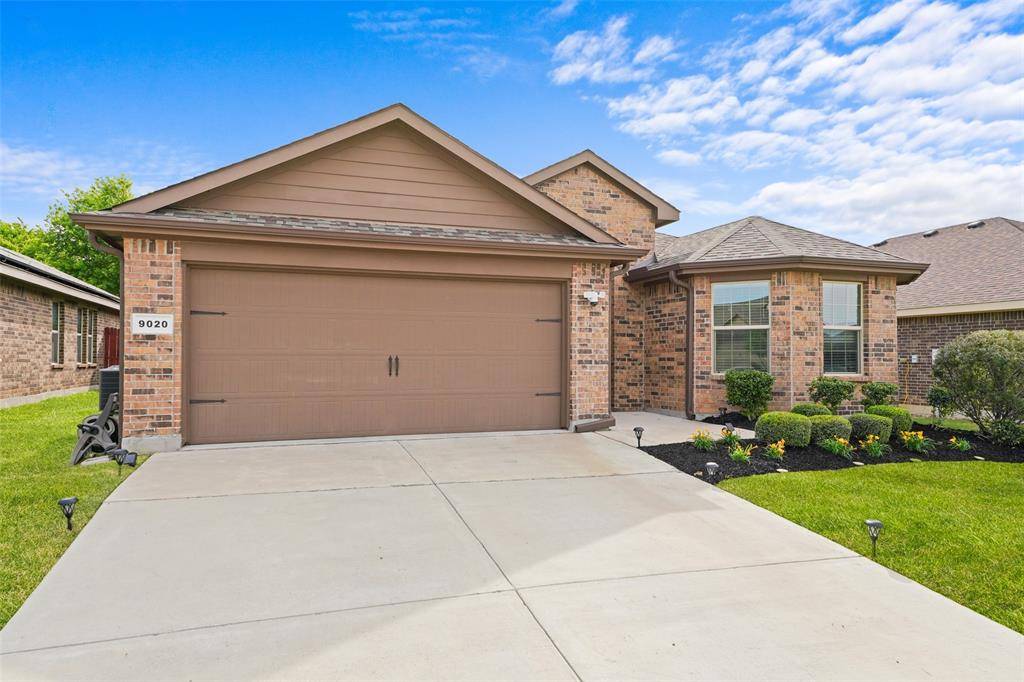 9020 Ridgeriver Way, Fort Worth, TX 76131