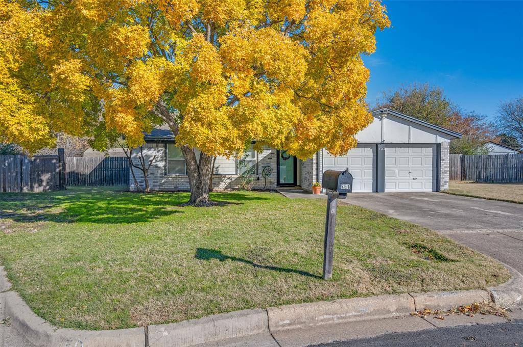 751 Tumbleweed Court, Fort Worth, TX 76108