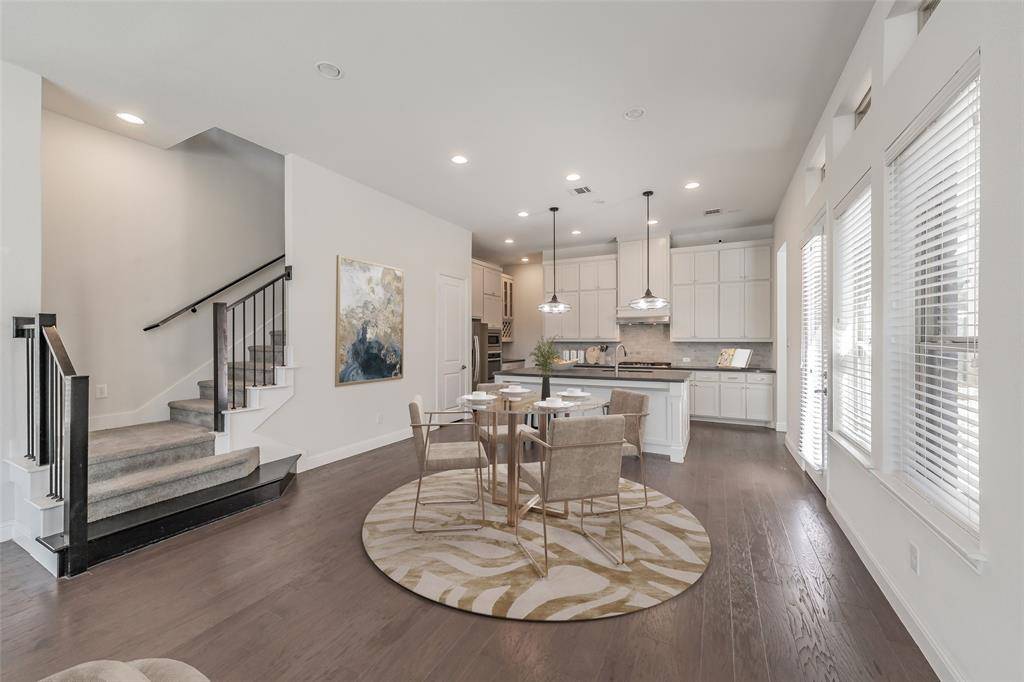 8075 Sunflower Lane, Dallas, TX 75252