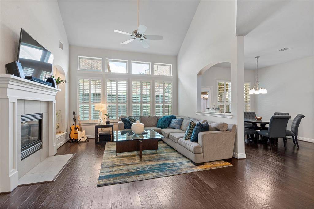 18265 Brighton Green, Dallas, TX 75252