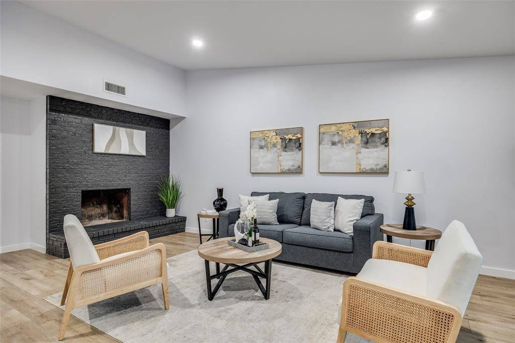 2822 Teakwood Drive, Garland, TX 75044