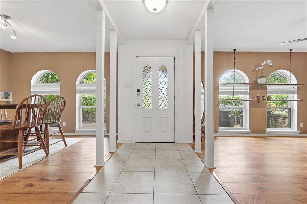 1306 Drexel Drive, Irving, TX 75061