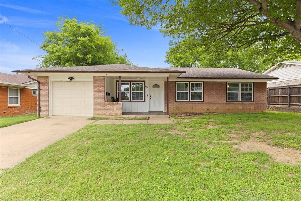 434 W Phillips Court, Grand Prairie, TX 75051