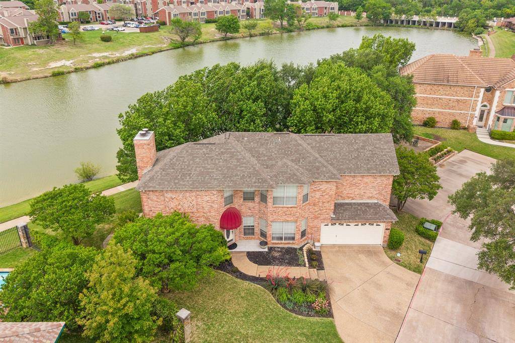 5956 River Bend Drive, Benbrook, TX 76132