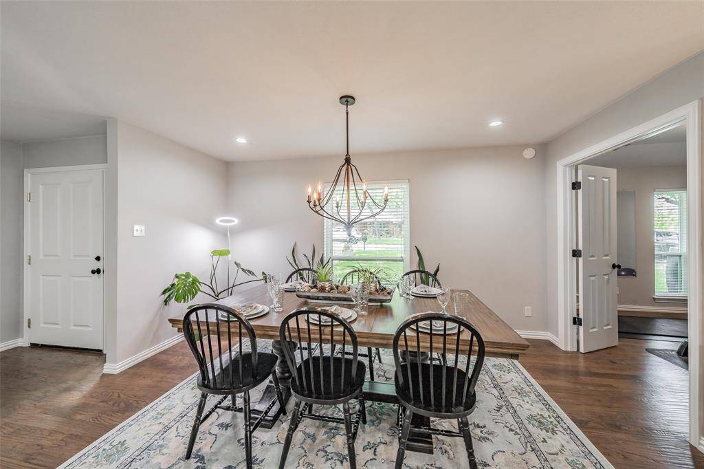 2872 winterhaven, Hurst, TX 76054