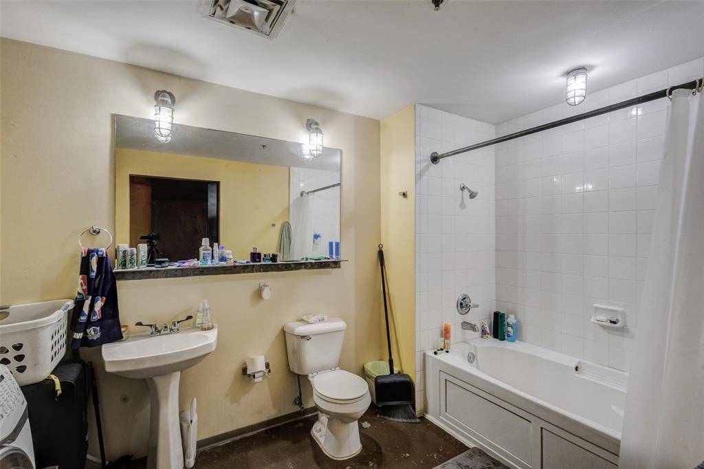 1122 Jackson Street #214, Dallas, TX 75202