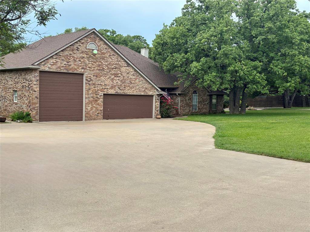 1408 Island Village Court, Granbury, TX 76048