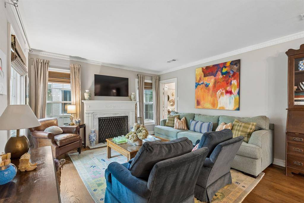 6038 Anita Street, Dallas, TX 75206