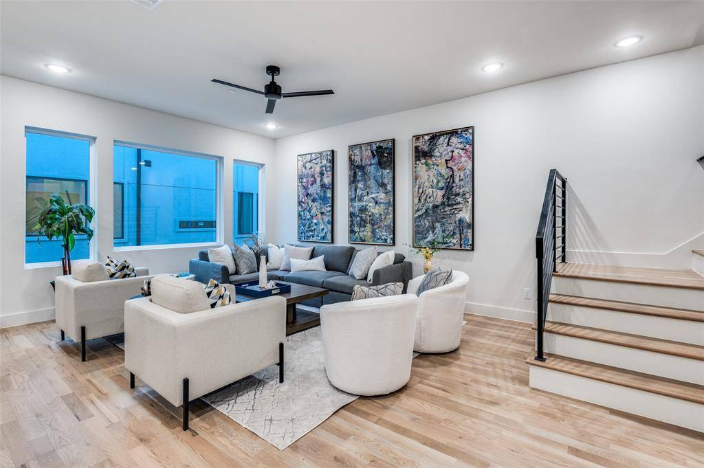 2906 Hawthorne Avenue #101, Dallas, TX 75219