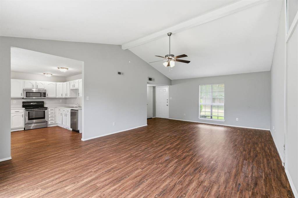 7119 Greenspring Drive, Arlington, TX 76016