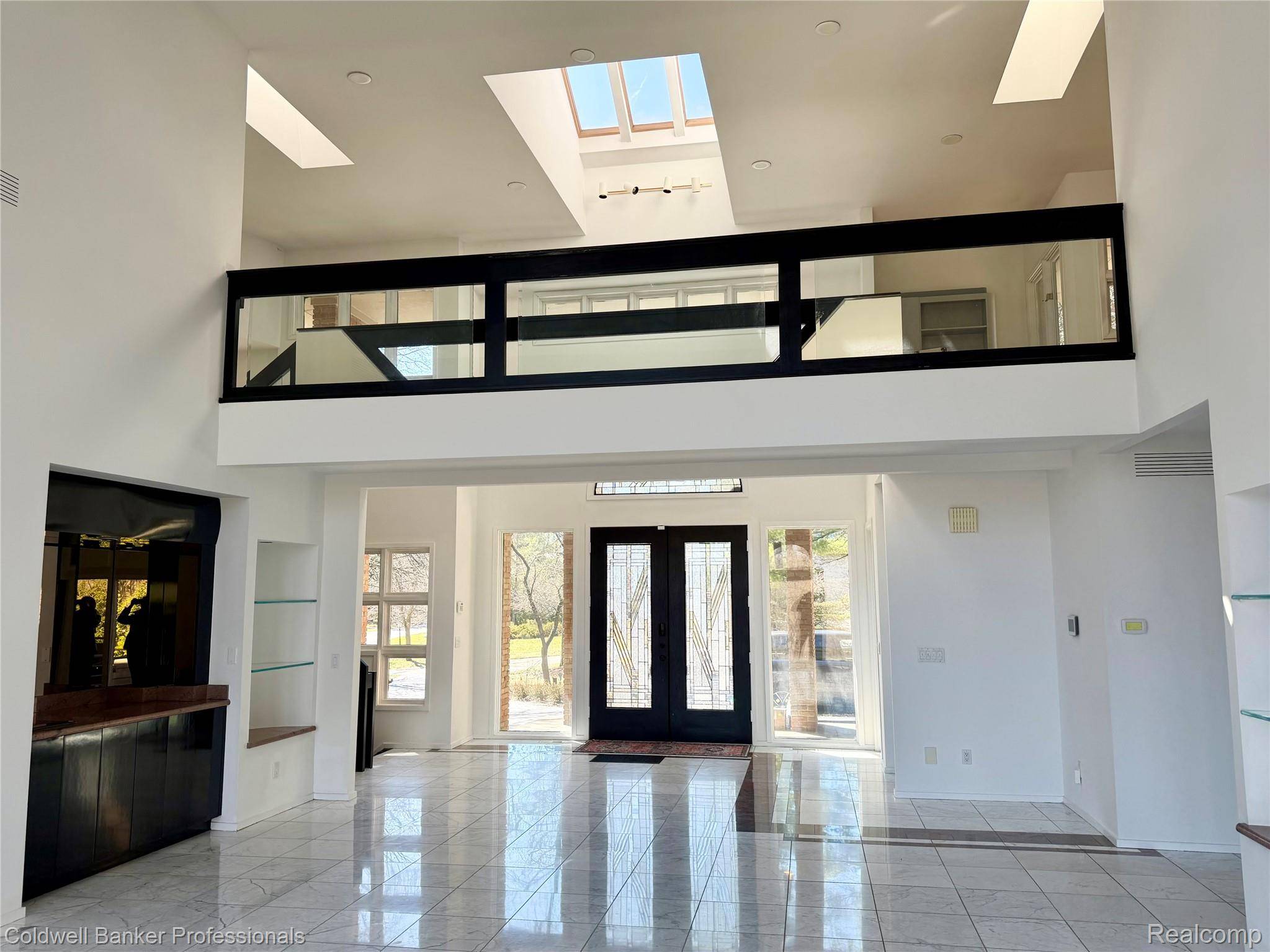 4692 W Wickford, Bloomfield Hills, MI 48302