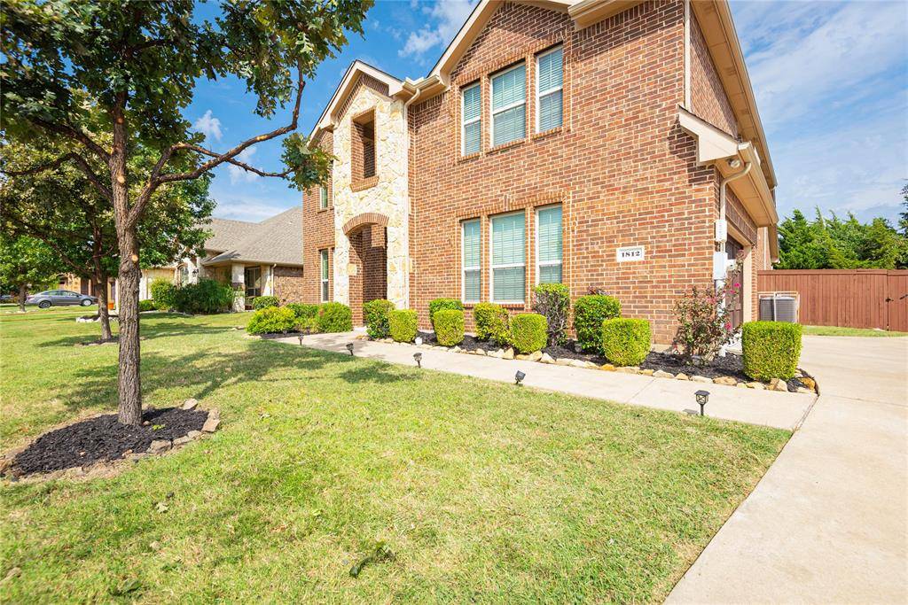 1812 Watermark Lane, Wylie, TX 75098