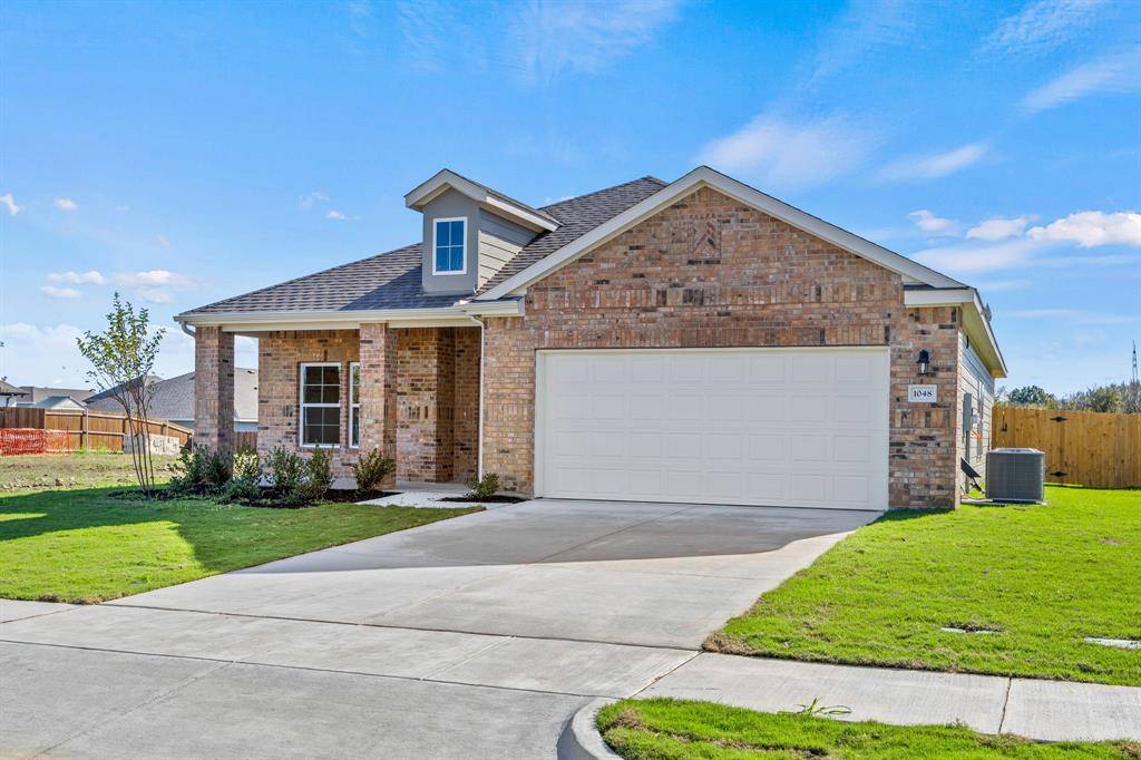 1048 Miraverde Trail, Crowley, TX 76036
