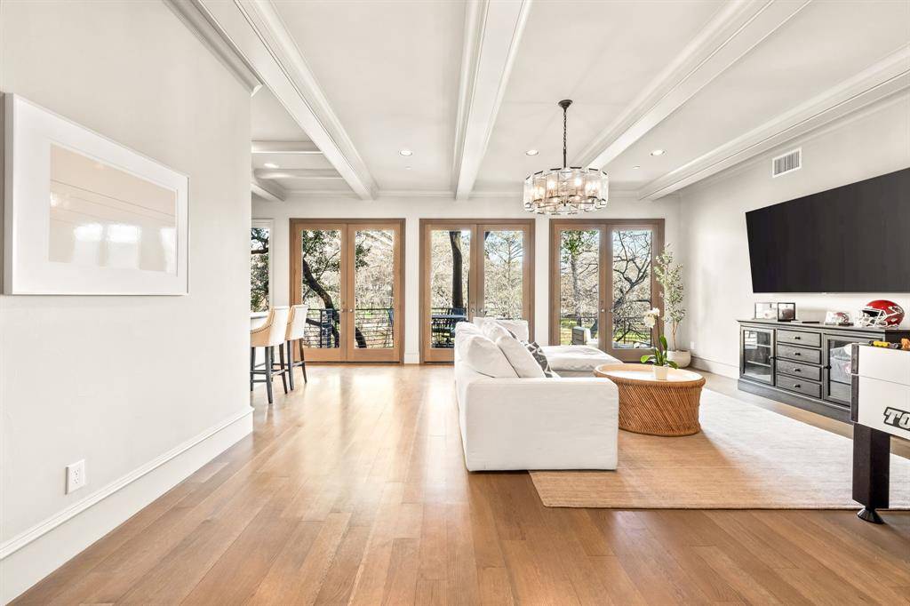 3520 Blackburn Street, Dallas, TX 75219