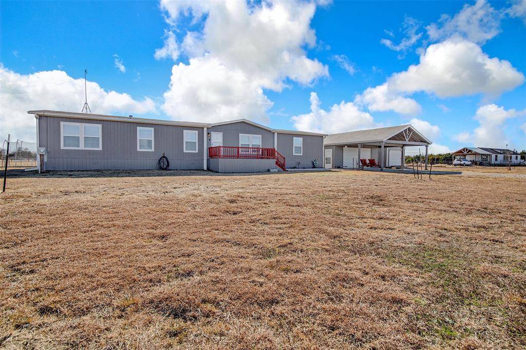 334 Lake Whitney Drive, Whitney, TX 76692