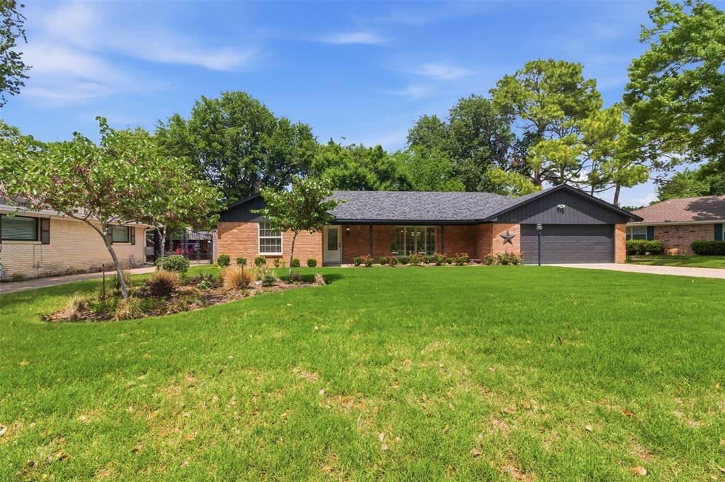 1505 Oak Glen Court, Arlington, TX 76012