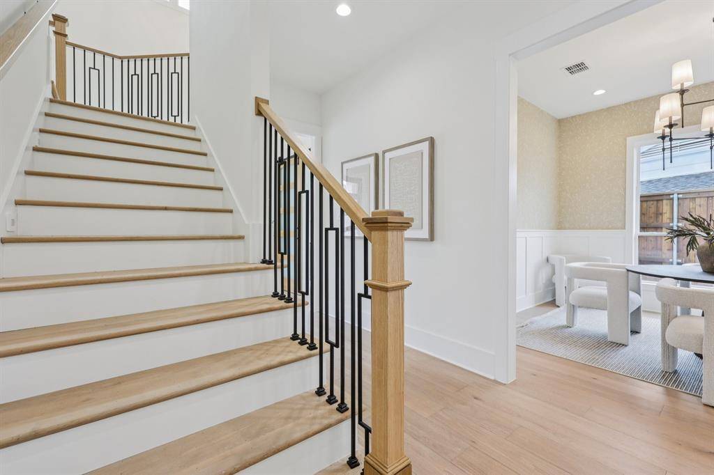 10209 Linkwood Drive, Dallas, TX 75238