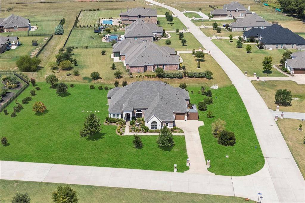 100 Lilyfield Drive, Lucas, TX 75002