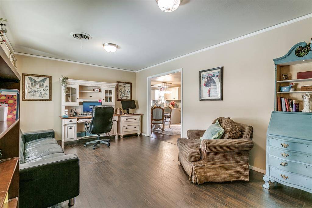 209 Linda Lane, Irving, TX 75062