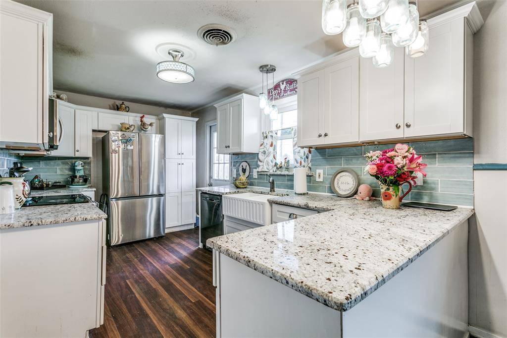 209 Linda Lane, Irving, TX 75062