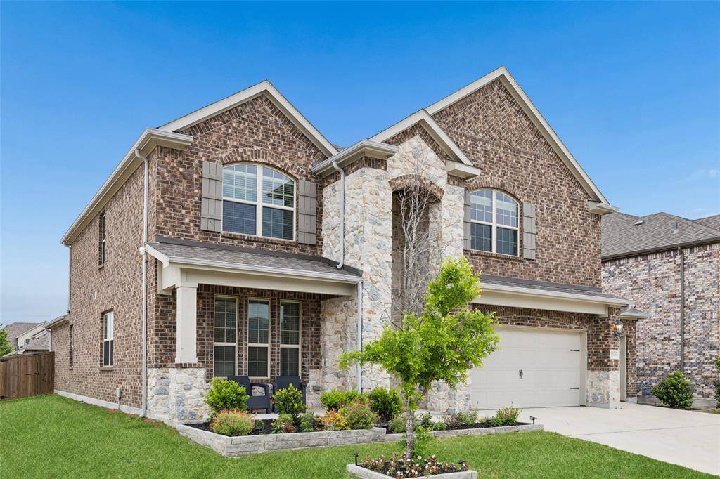 1940 Tomahawk Trail, Aubrey, TX 76227