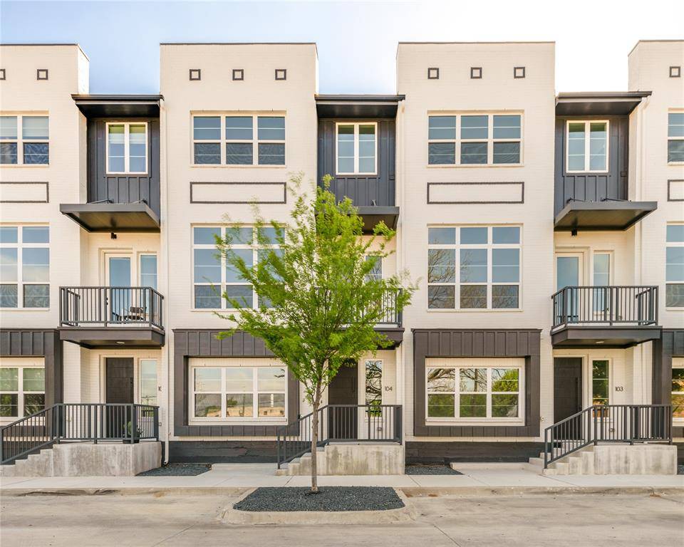 13325 Bee Street #104, Farmers Branch, TX 75234