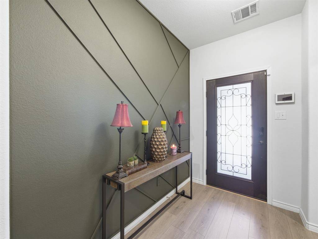 116 Arborside Drive, Waxahachie, TX 75165