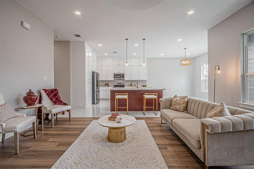 901 Bandera Lane, Garland, TX 75040