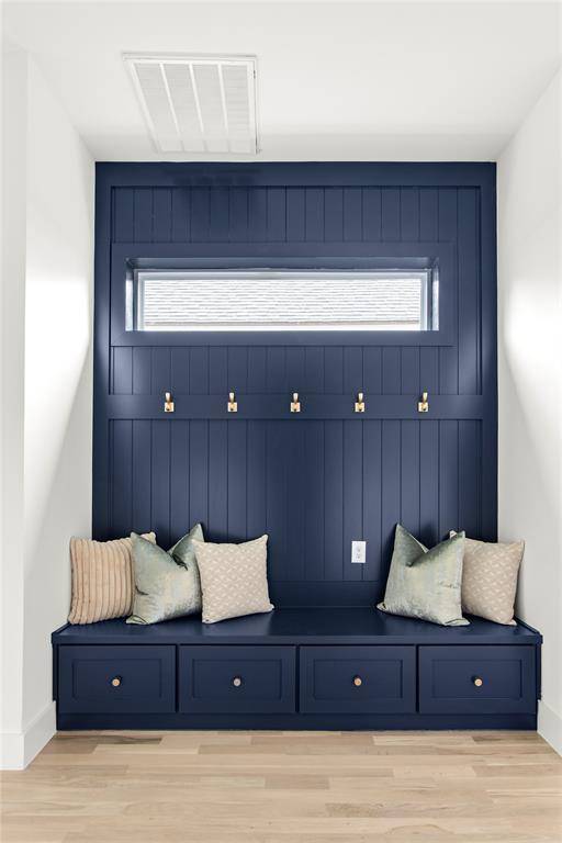 2413 Vagas Street, Dallas, TX 75219