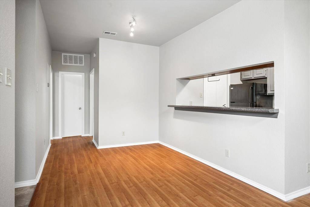 7340 Skillman Street #402, Dallas, TX 75231