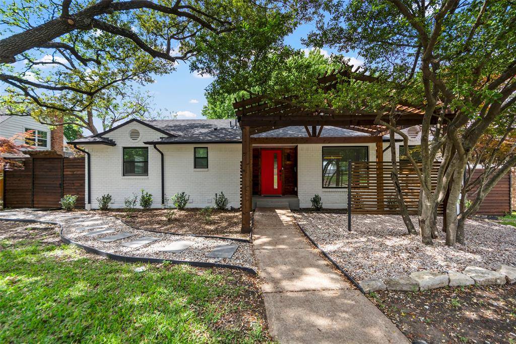 7041 Freemont Street, Dallas, TX 75231