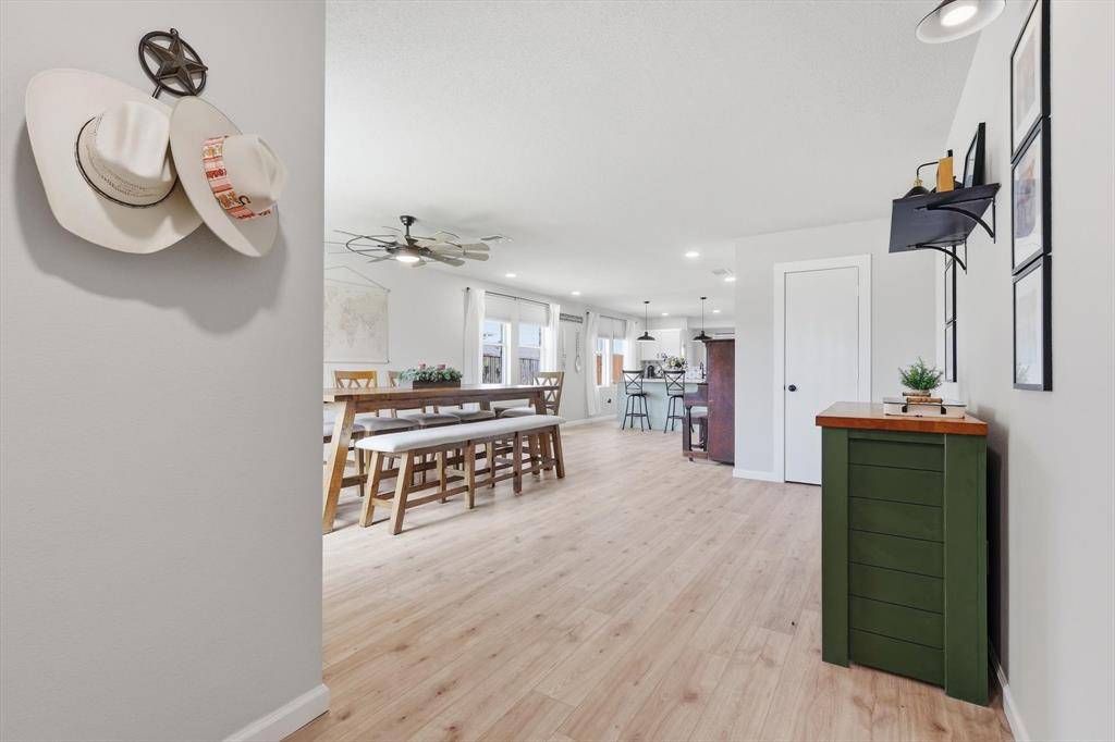 1637 Fieldstone Drive, Little Elm, TX 75068