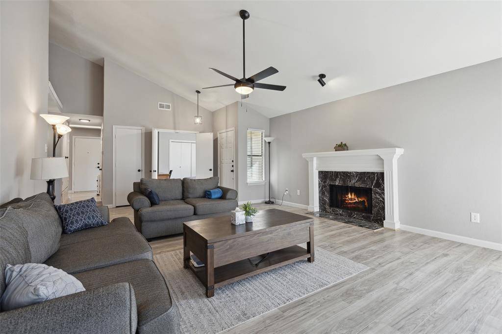 19016 Tupelo Lane, Dallas, TX 75287