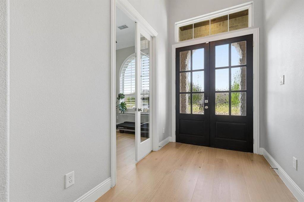 2112 Strolling Way, Argyle, TX 76226