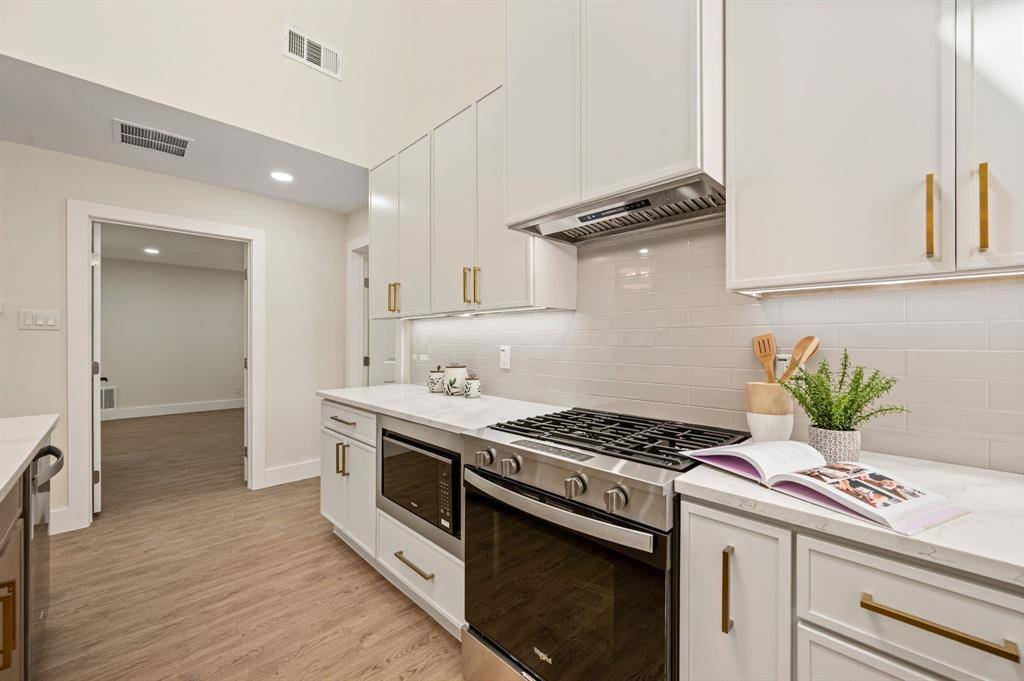 3704 Sweetbriar Lane, Colleyville, TX 76034