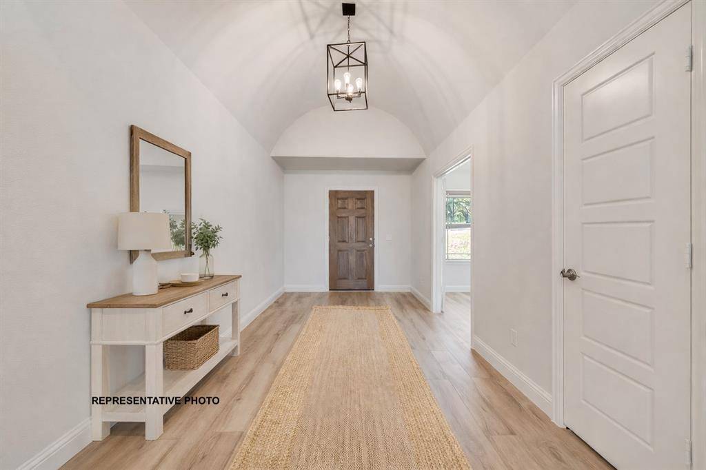 412 McAlpine Drive, Springtown, TX 76082