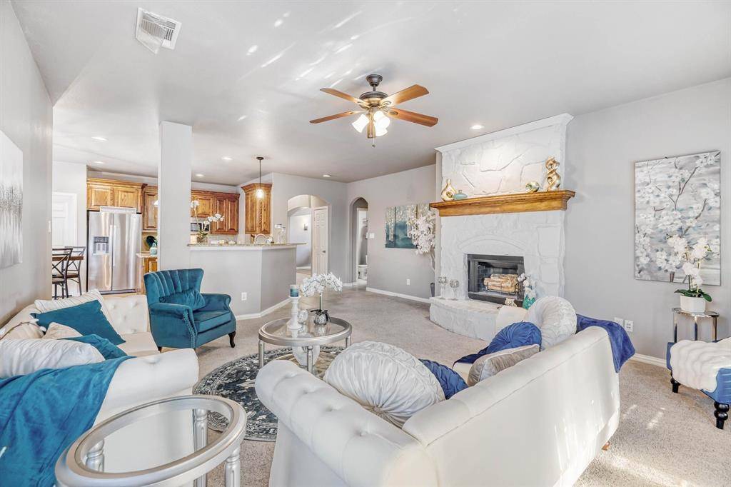 2220 Crestridge Drive, Little Elm, TX 75068