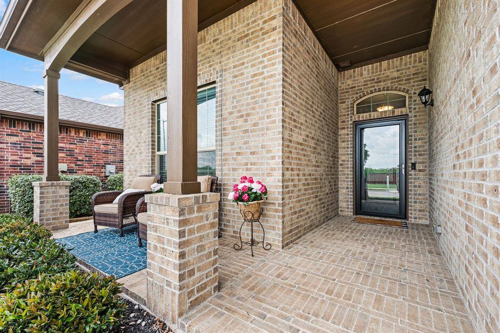 9244 Pepper Grass Drive, Fort Worth, TX 76131
