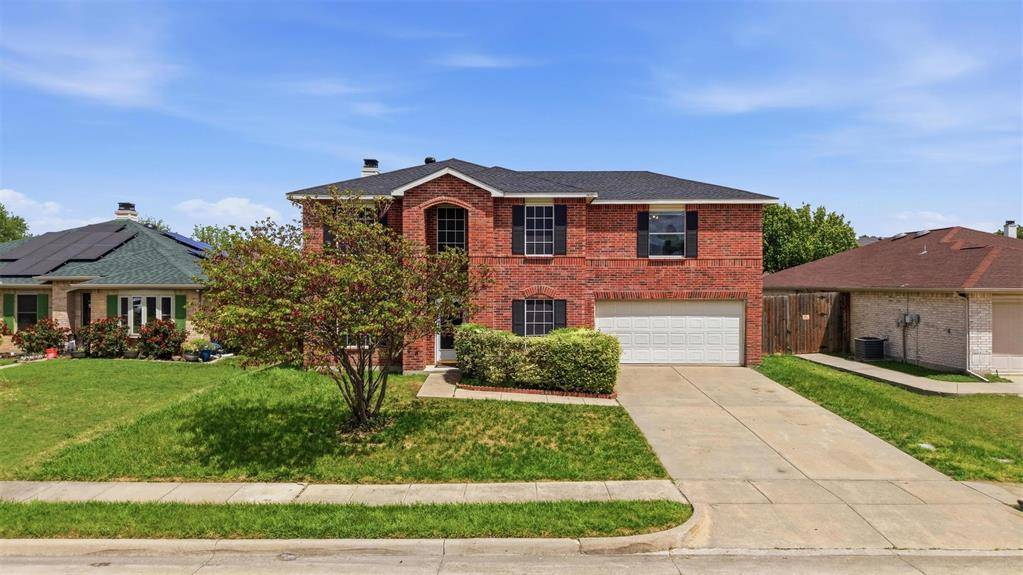 1400 Blazing Star Trail, Burleson, TX 76028