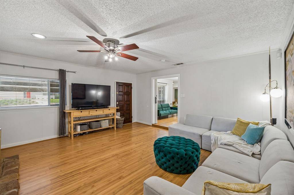 8811 Rolling Rock Lane, Dallas, TX 75238